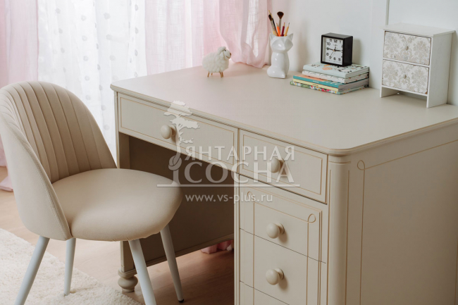 Стол письменный Бетти №3 Стол письменный Бетти №3