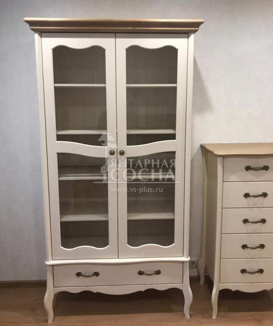 Витрина 2-х дверная Лебо Витрина 2-х дверная Лебо