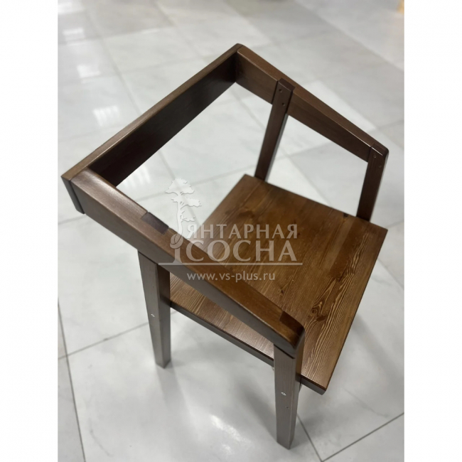 Кресло рабочее Доната 10 из массива сосны Кресло рабочее Доната 10 из массива сосны