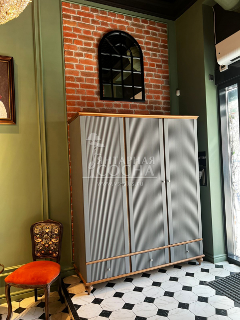 Шкаф для одежды Рандеву 33 (4.2.1) Шкаф для одежды Рандеву 33 (4.2.1)