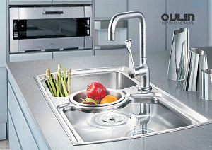 Кухонные мойки и смесители