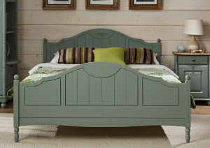 КРОВАТИ В СПАЛЬНЮ