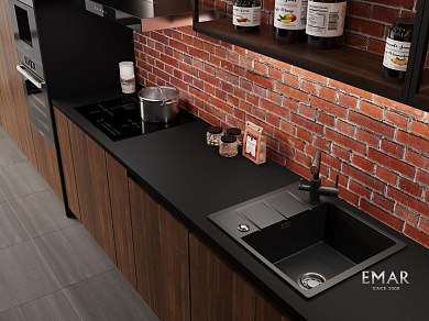 ����� EMAR 1580 QUARTZ