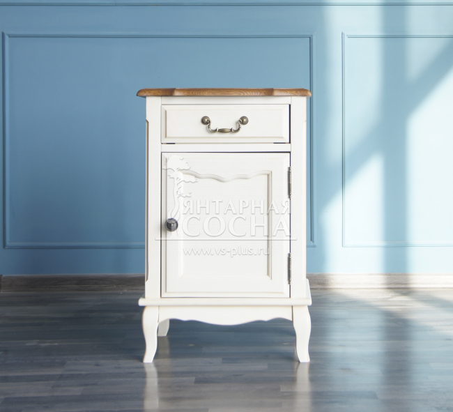 ������������ ����� "Leontina" � ������ � ������� ��� ST9323