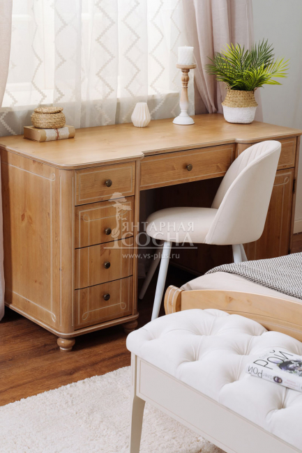 Стол письменный Бетти №4 Стол письменный Бетти №4