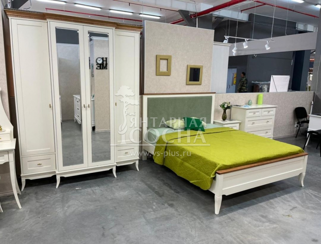 Кровать с мягким изголовьем Римини Кровать с мягким изголовьем Римини