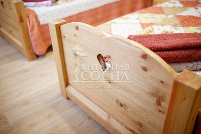 Кровать односпальная LCOEUR Кровать односпальная LCOEUR