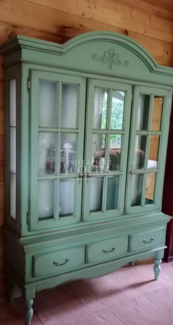 Буфет Валенсия 2-32 из массива сосны Буфет Валенсия 2-32 из массива сосны