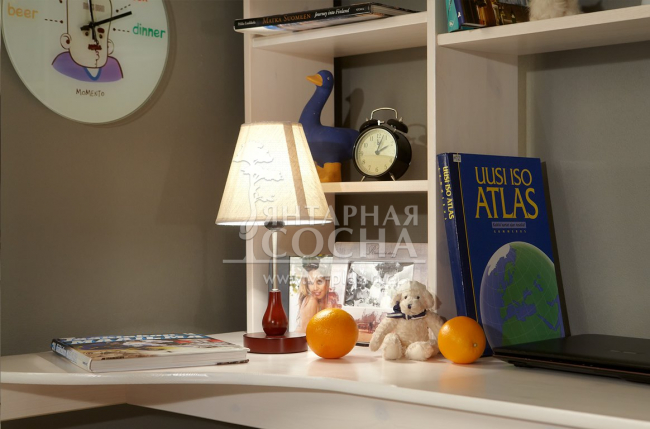 Кровать верхнеярусная с лестницей Классик №3 Кровать верхнеярусная с лестницей Классик №3